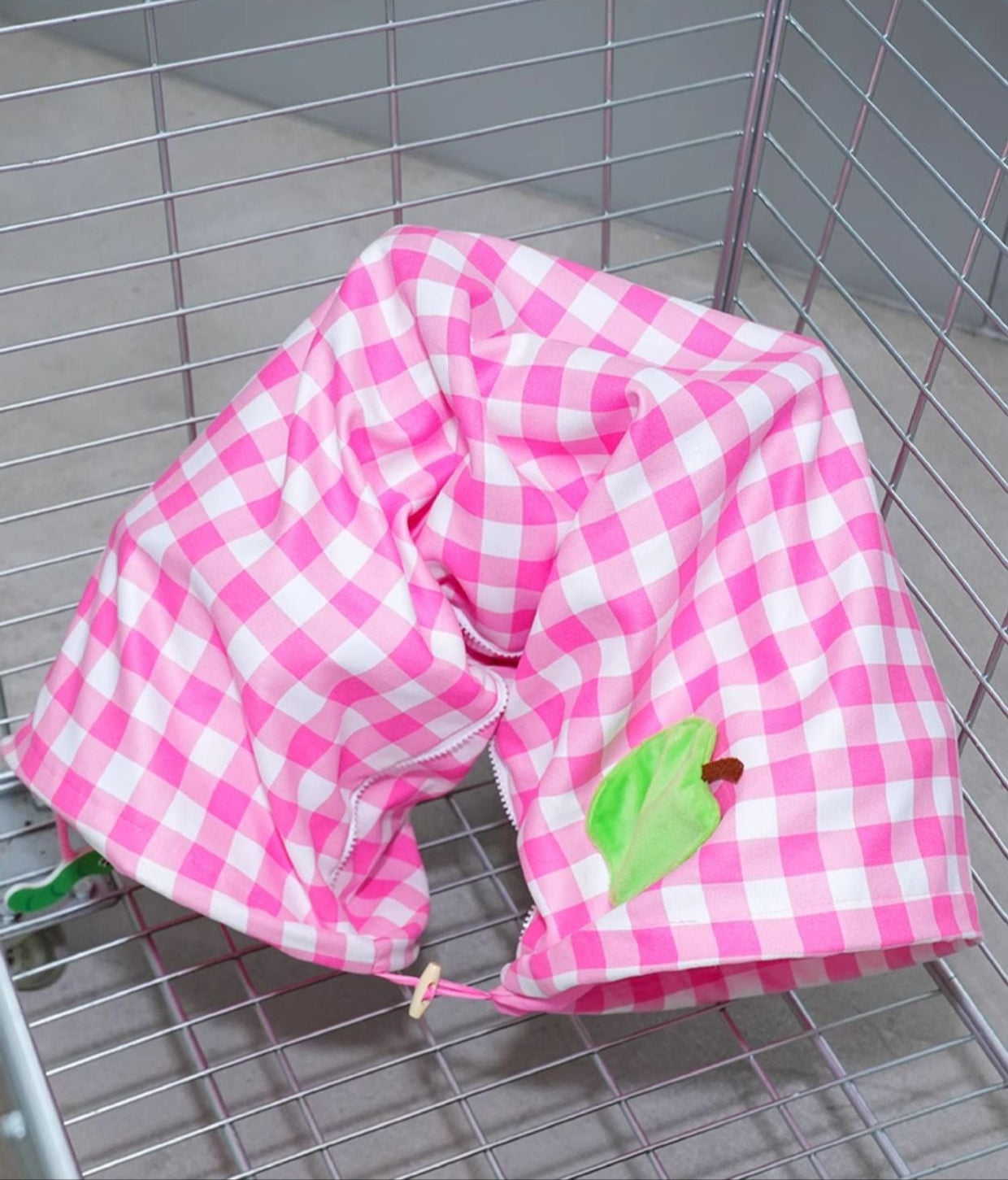 Zeze Green Apple Cat Tunnel All Seasons Universal Detachable Washable Tunnel Cat Nest Play and Rest One Refuge House