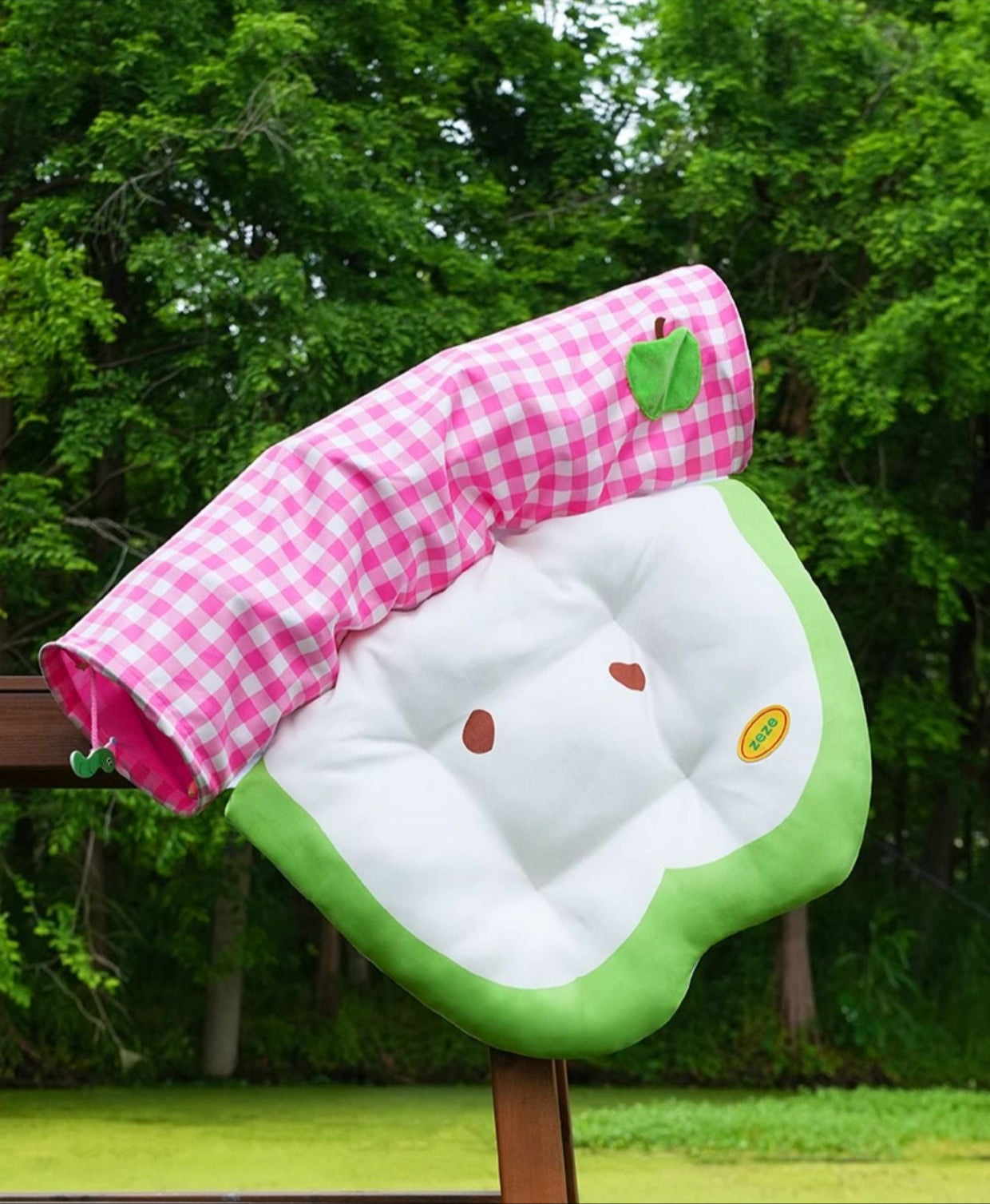 Zeze Green Apple Cat Tunnel All Seasons Universal Detachable Washable Tunnel Cat Nest Play and Rest One Refuge House