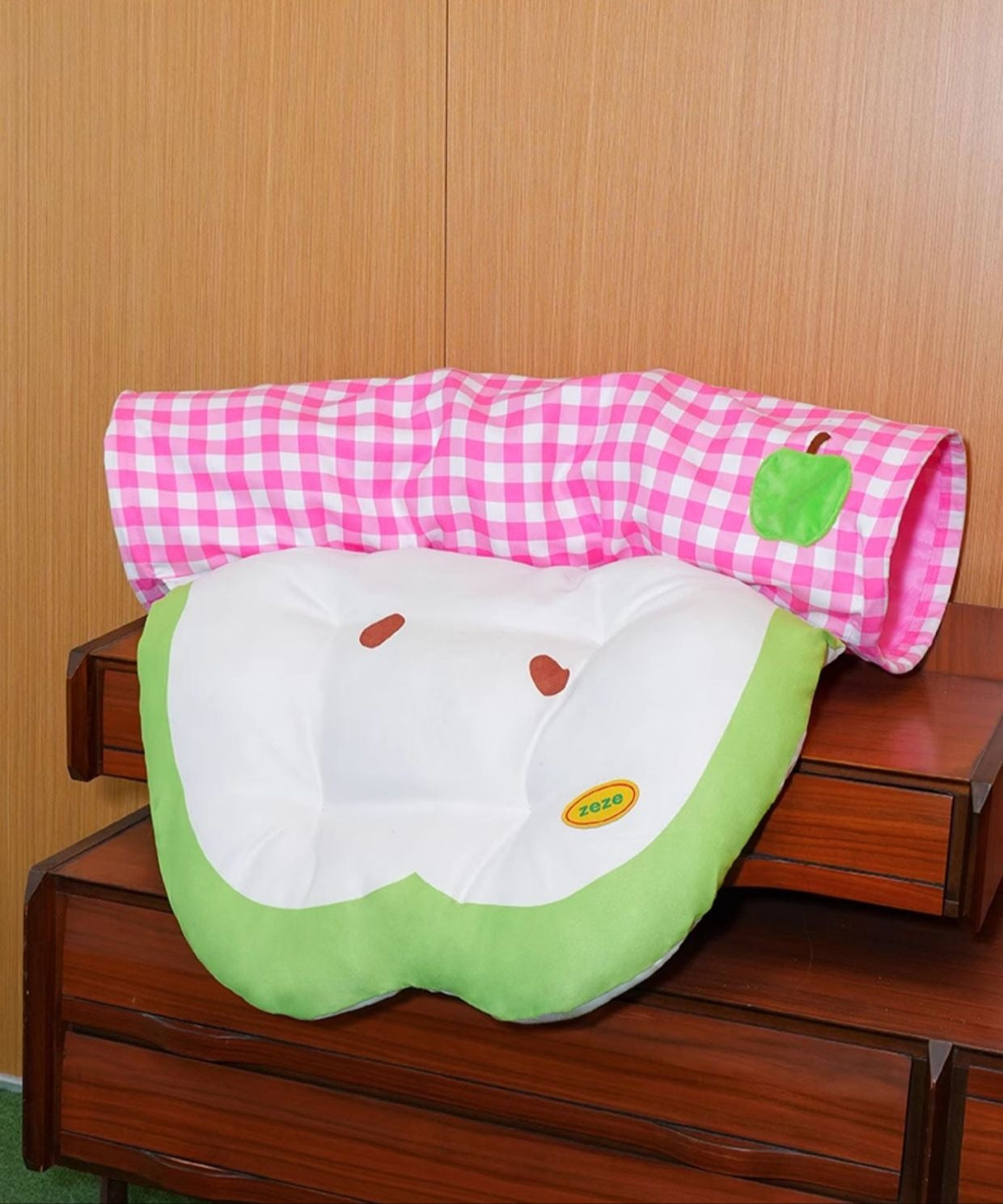 Zeze Green Apple Cat Tunnel All Seasons Universal Detachable Washable Tunnel Cat Nest Play and Rest One Refuge House